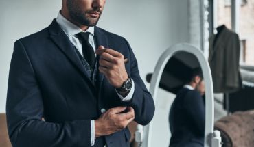 How long should suit sleeves be? The Iconicman’s ultimate guide