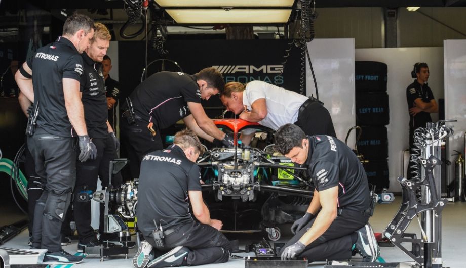 Monte Carlo 2019 Mercedes mechanics W10 Mercedes