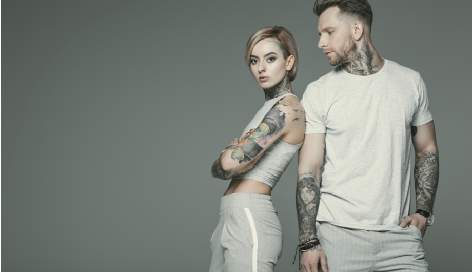 Wear Comfy clothes Skydiving