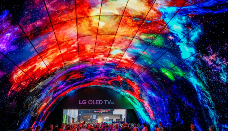 LG Signature OLED TV R9 Gadgets 2019