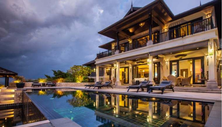 Mansions LA Luxury Expensive